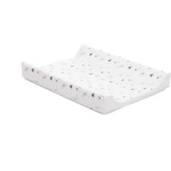 Fillikid Wickelauflage 2-keil Village White 50x65 Cm